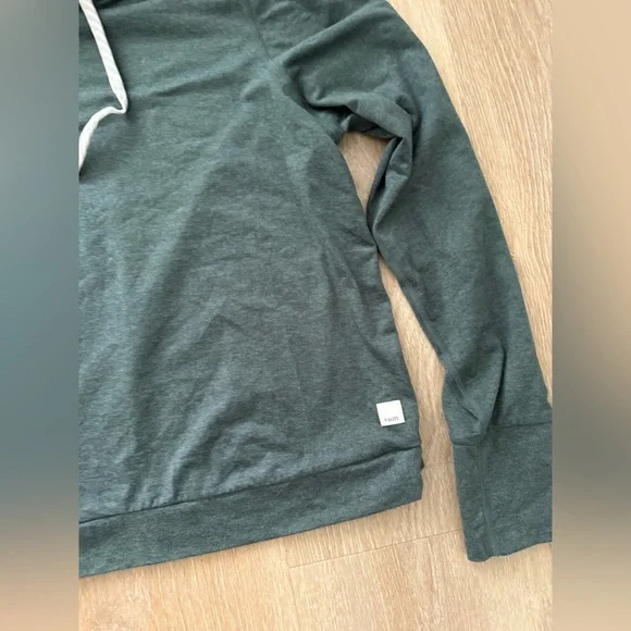Vuori Halo Essential Hoodie Medium Excellent Condition - Picture 4 of 6